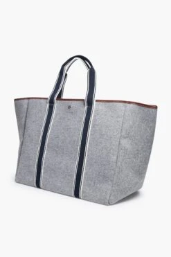 Grey Traversee XL Flannel Cruise Tote 9 Grey Traversee XL Flannel Cruise Tote -Loeffler Cloth Shop 32HQVzIsY99xzz6aUIJgyI8xFoOavcgl 1