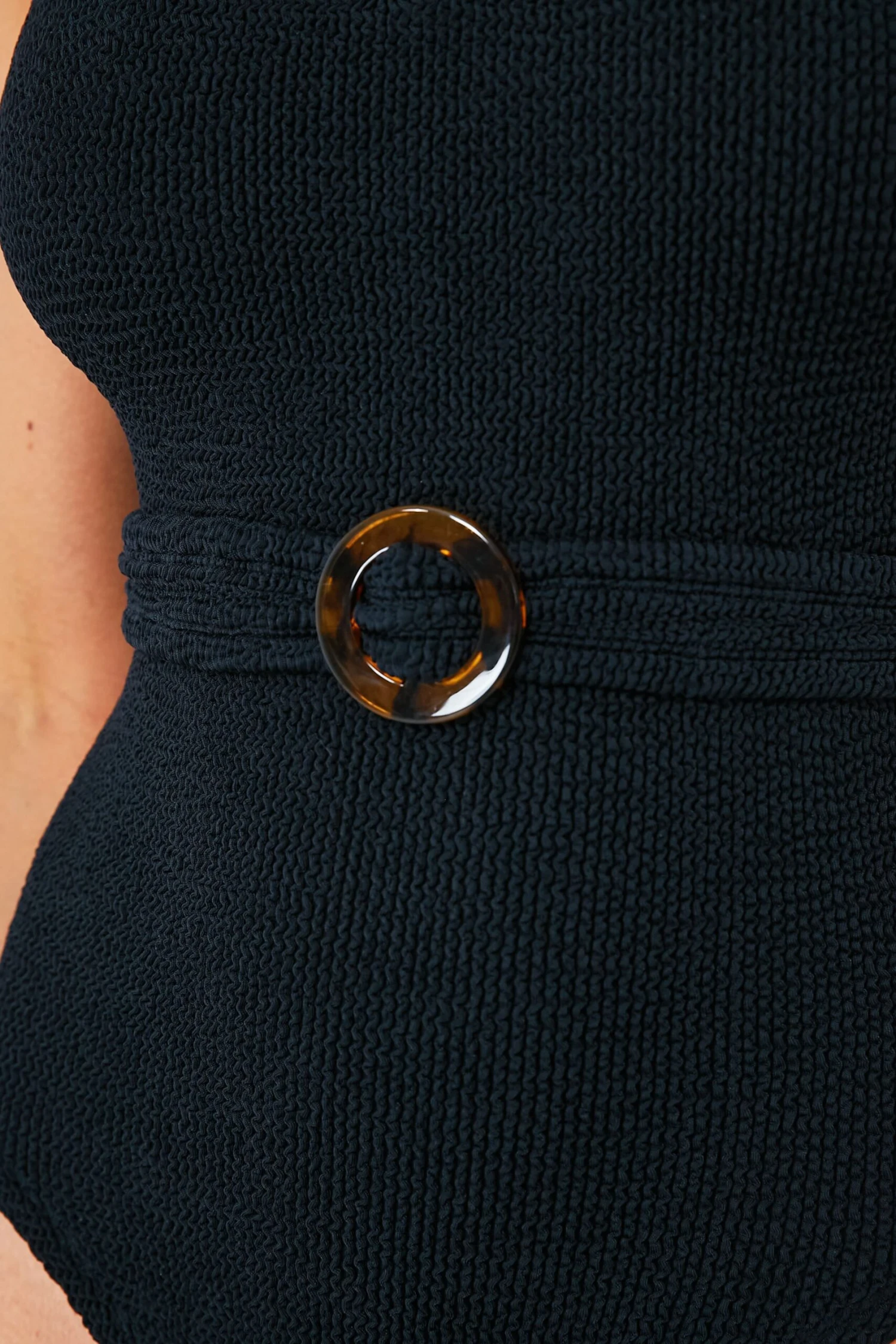 Black Solitaire One Piece 7 Black Solitaire One Piece - Image 5