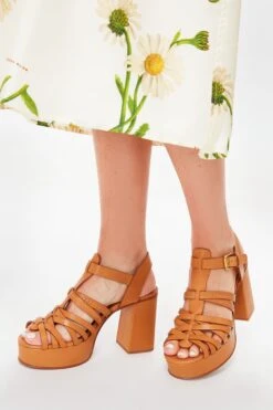 See By Chloé Light Brown Sierra Sandals -Loeffler Cloth Shop 9lPuIV7wMnl4nlnsa0gA4gQlR3OZHlzZ 1