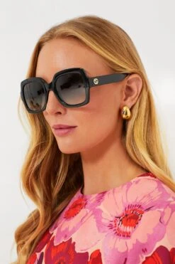 Gucci Black Squared Sunglasses -Loeffler Cloth Shop BfxMEQP0CFF1IJkv0DhOZMkMQy5vYk3x 1