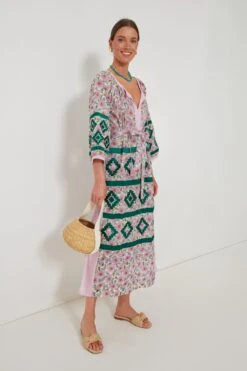 Pink And Green Manjur Kaftan -Loeffler Cloth Shop CdMOIAX8LcRbH5CEAZdURbdlHnztlobX 1