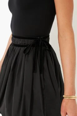 Onyx Angelina Skirt -Loeffler Cloth Shop FWxmguttEFTzqyslF4cJVYNapchLJzP9 1
