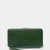 Green Croc Travel Wallet -Loeffler Cloth Shop HbJxEnLSfhXkt1Z2dJNoU4Jx4tNWamYw 1