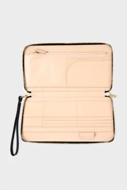 Black Croc Travel Wallet -Loeffler Cloth Shop Hfu4A7tQ5CtNgPaAx6aUyskIghrpPYDA 1