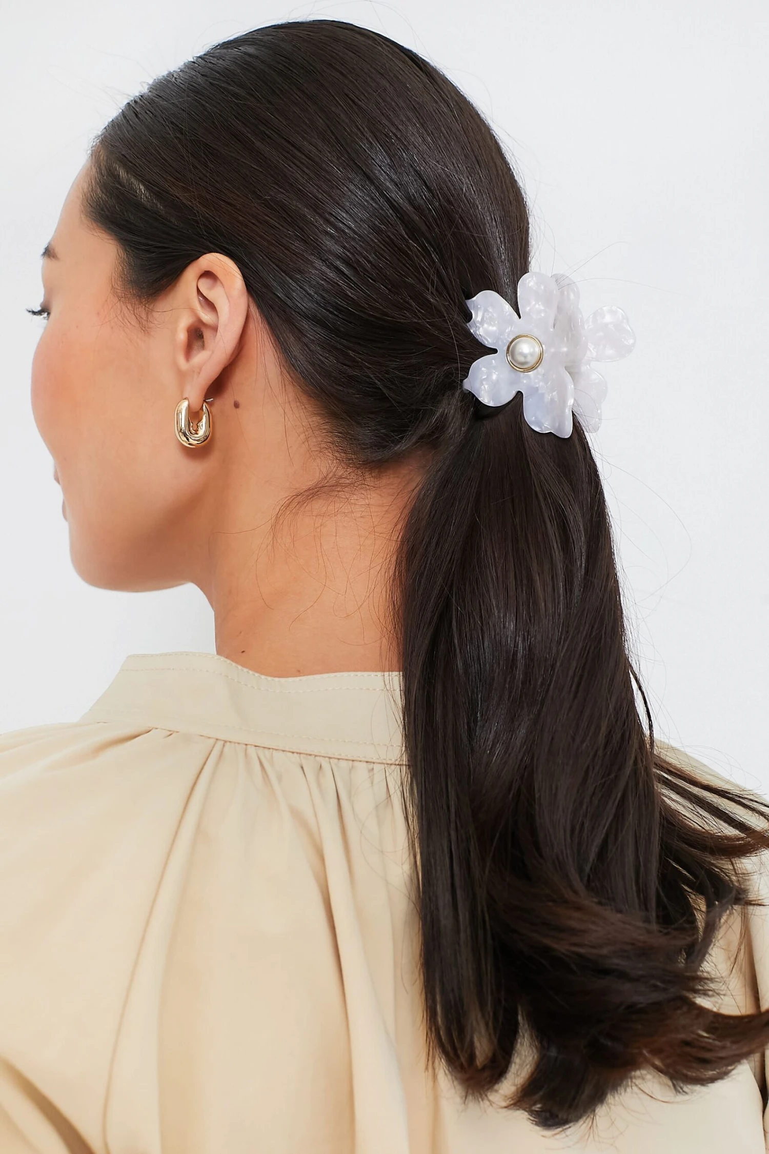 Mother Of Pearl Lily Claw Clip 4 Mother Of Pearl Lily Claw Clip - Image 2