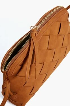 Tan Calista Woven Crossbody -Loeffler Cloth Shop Kq9ZZnaY3ne1S8CWcYxBVe5EglVybYhm 1