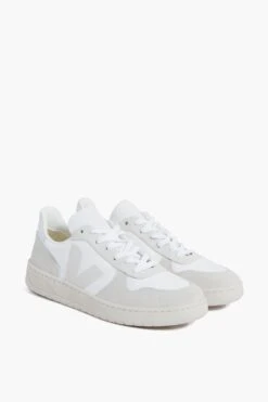 Veja White Natural Pierre V-10 Sneakers -Loeffler Cloth Shop MSi3lUNvAU5qBeq1auLjf7A2YtLRGTft 1