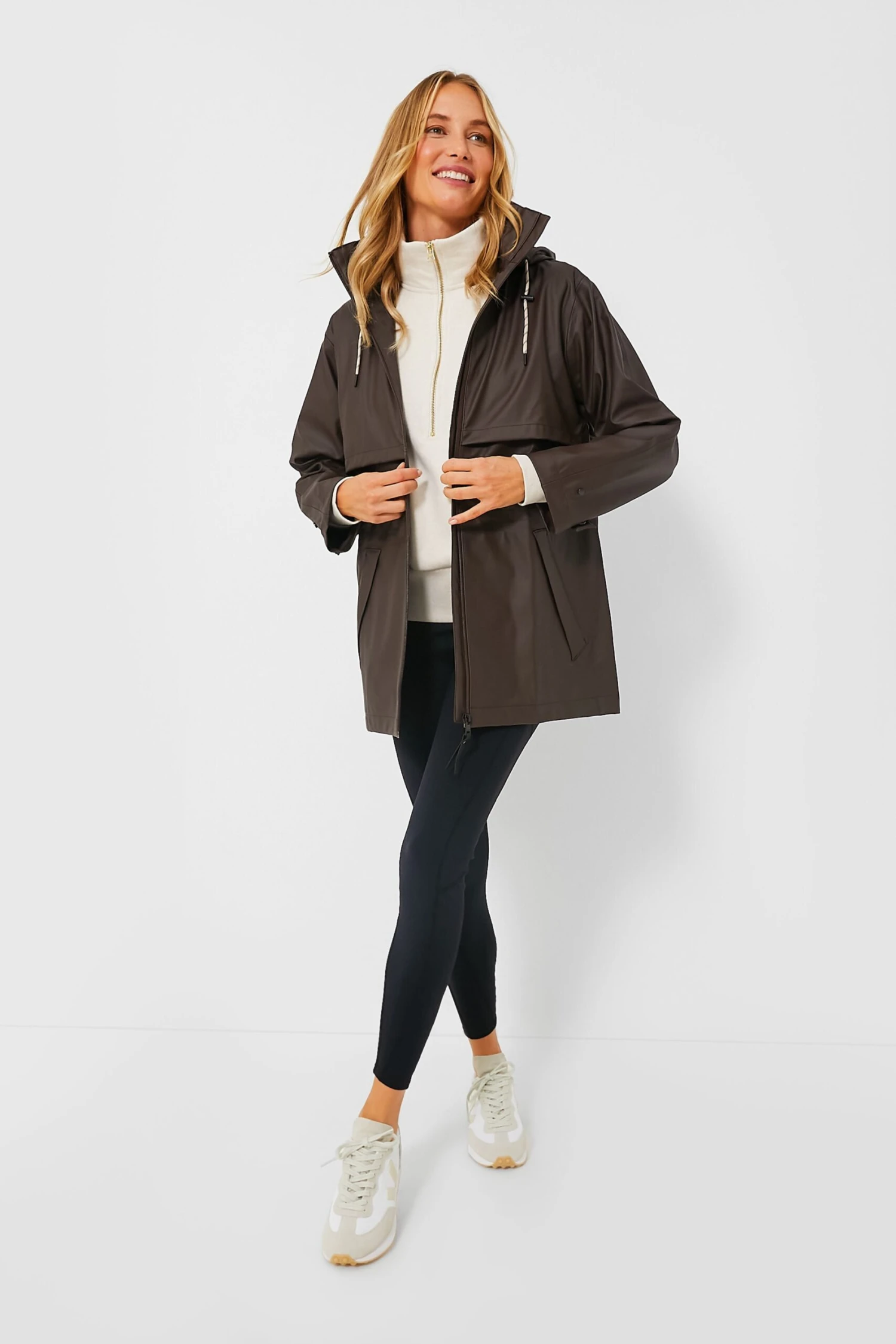 Varley Dark Truffle Alyssa Rain Jacket 10 Varley Dark Truffle Alyssa Rain Jacket - Image 8