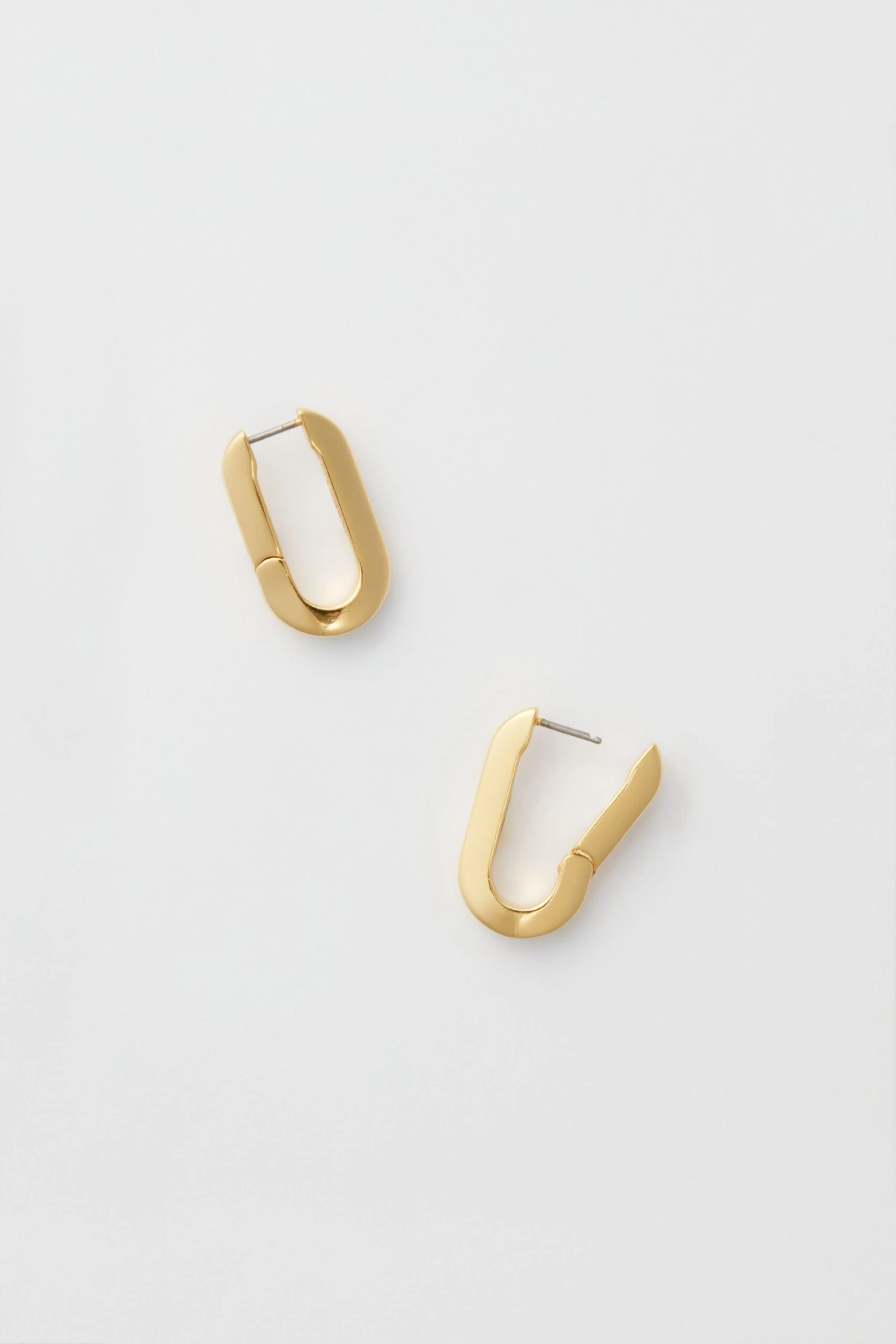 Gold U-Link Earrings 3 Gold U-Link Earrings
