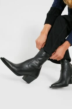 Dolce Vita Black Rutger Booties -Loeffler Cloth Shop SDSkmqo6wbTRE8kyfOZ18ogJRkx9sITt 1