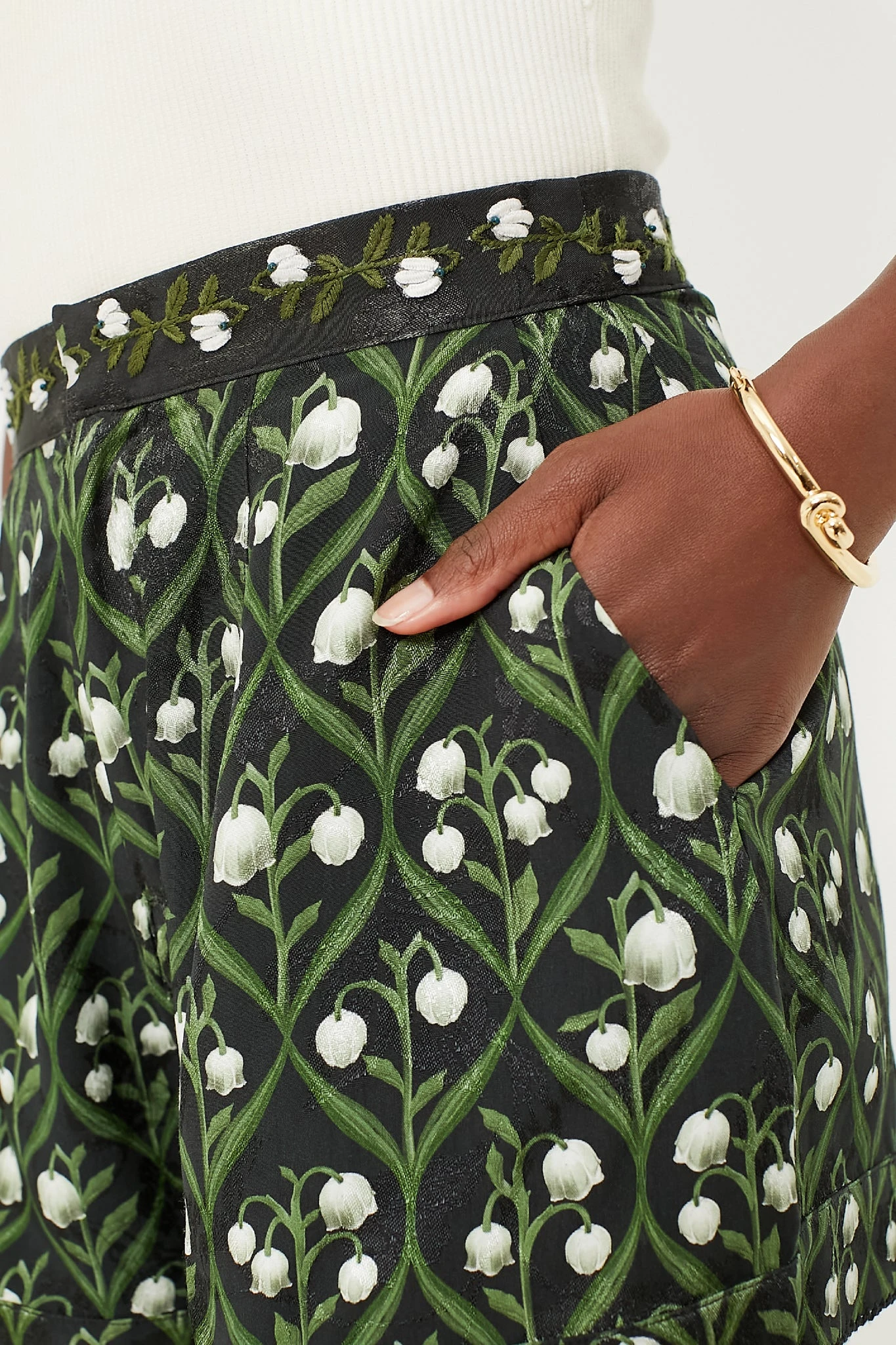 Perla Toronjil Shorts 7 Perla Toronjil Shorts - Image 5