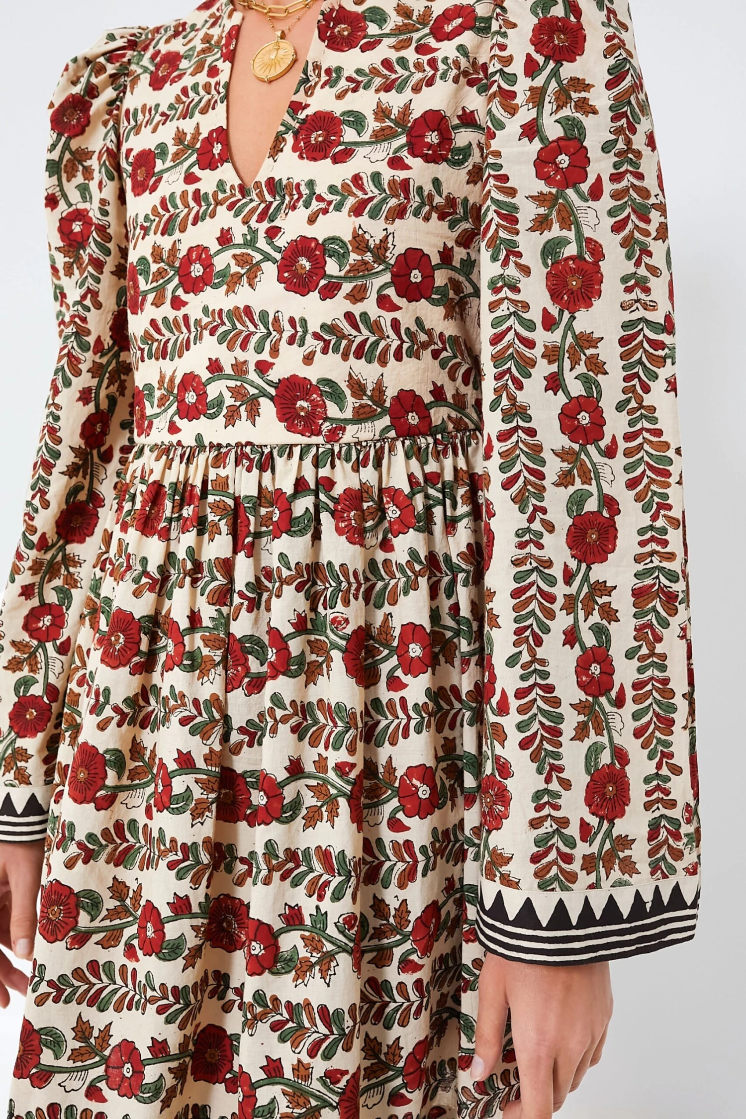 Brown Maple Short Savannah Climbing Ivy Dress 7 Brown Maple Short Savannah Climbing Ivy Dress - Image 5