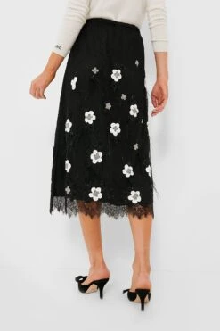 Black Bethany Lace Midi Skirt -Loeffler Cloth Shop V7jX8Yxr9teIw2t53aNFQwvnWujHPsZI 1