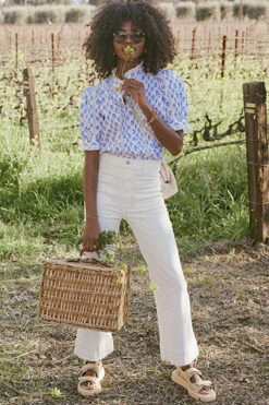 Sky Buta Vera Blouse -Loeffler Cloth Shop YBzULjPw6opxKF7JCBeI1MoK6O9N9h6U 1 281788ff 45b9 48df aa30 ed4ff112cf8d