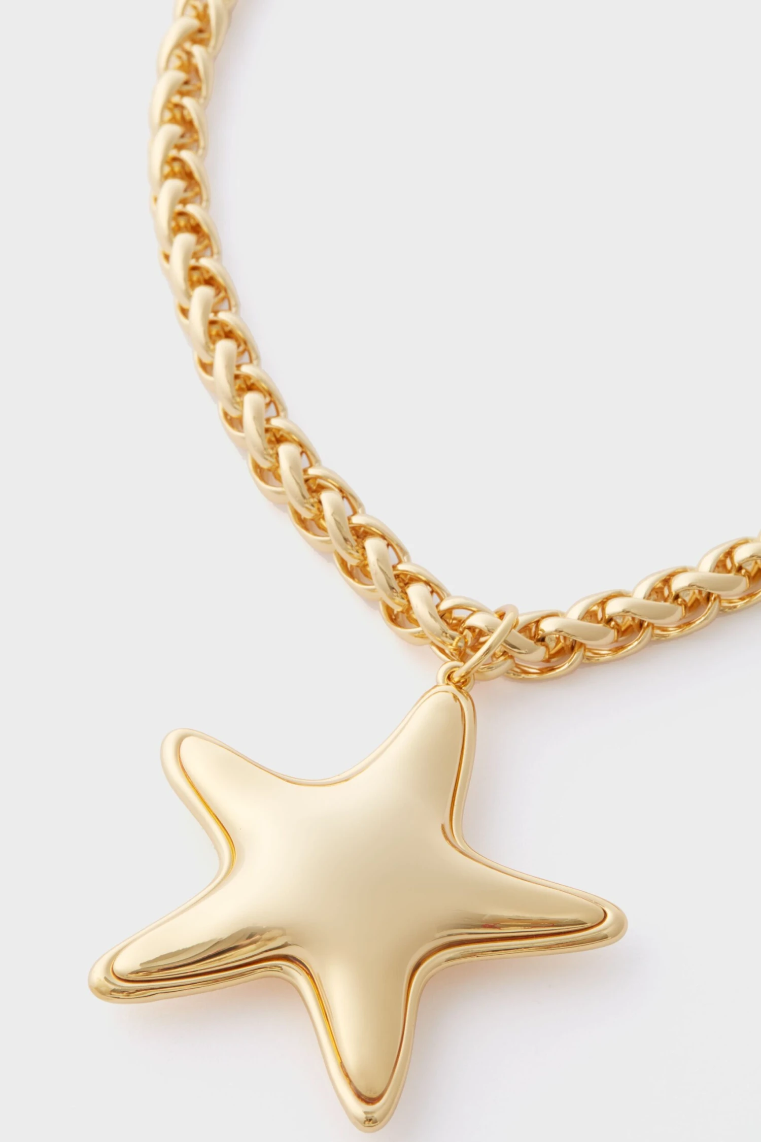 Gold Starfish Pendant Necklace 6 Gold Starfish Pendant Necklace - Image 4