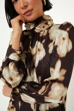 Dappled Hollyhock Faven Dress 11 Dappled Hollyhock Faven Dress -Loeffler Cloth Shop bkjq2nWr2evkfVivYUHueY6xhxx4wg14 1