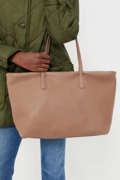 Mansur Gavriel Biscotto Everyday Zip Tote -Loeffler Cloth Shop dHAUdR8vrxJhB8l6ohMtpTPKsm2yvMjT 1