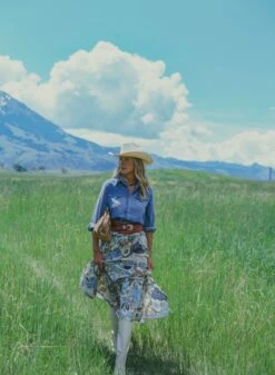 Sun In The Center Hat -Loeffler Cloth Shop jn0Q2YXdfc6HbSXGGYdUYoQrt5noLFXT 1