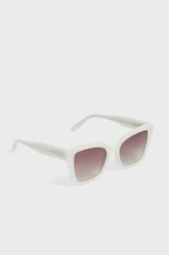 Meringue And Brown Gradient Rhys Sunglasses -Loeffler Cloth Shop kXYPjVTewzXbcnWDTUh52EqWr8YGh511 1