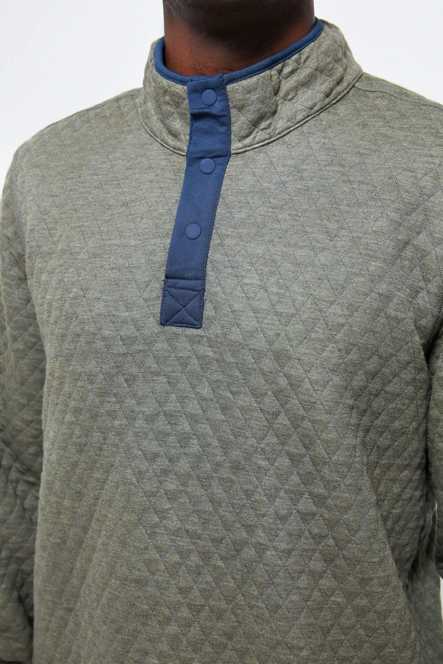 Marine Layer Navy Olive Heather Corbet Reversible Pullover 10 Marine Layer Navy Olive Heather Corbet Reversible Pullover - Image 8