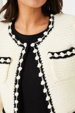 Cream And Black Russell Sweater -Loeffler Cloth Shop lajPFkTHxQ5MxQNrdpOoPWepaW1RyGUH 1