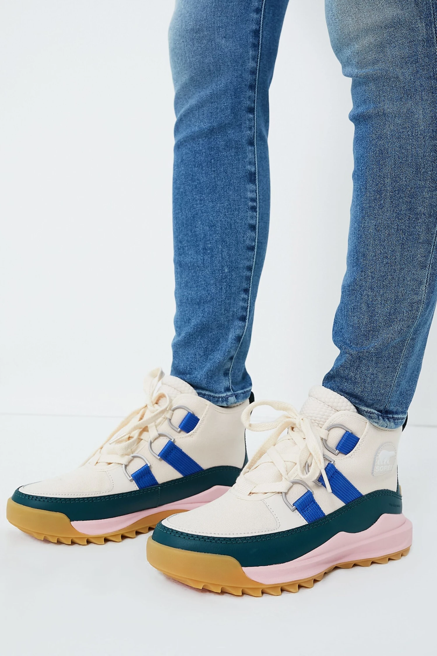 Sorel Natural And Midnight Teal Ona Rmx Chukka WP 4 Sorel Natural And Midnight Teal Ona Rmx Chukka WP - Image 2