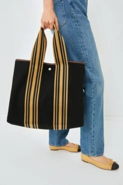 Black Flannel Equestrian Traversee L Tote -Loeffler Cloth Shop nMQ6h6K8XQUFd5N5XJSTISJD6ubqA5zG 1