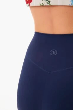 Navy Stripe Pine Legging -Loeffler Cloth Shop njvQExAvIzHFA2qoQuHB3WblW5iNBgHQ 1