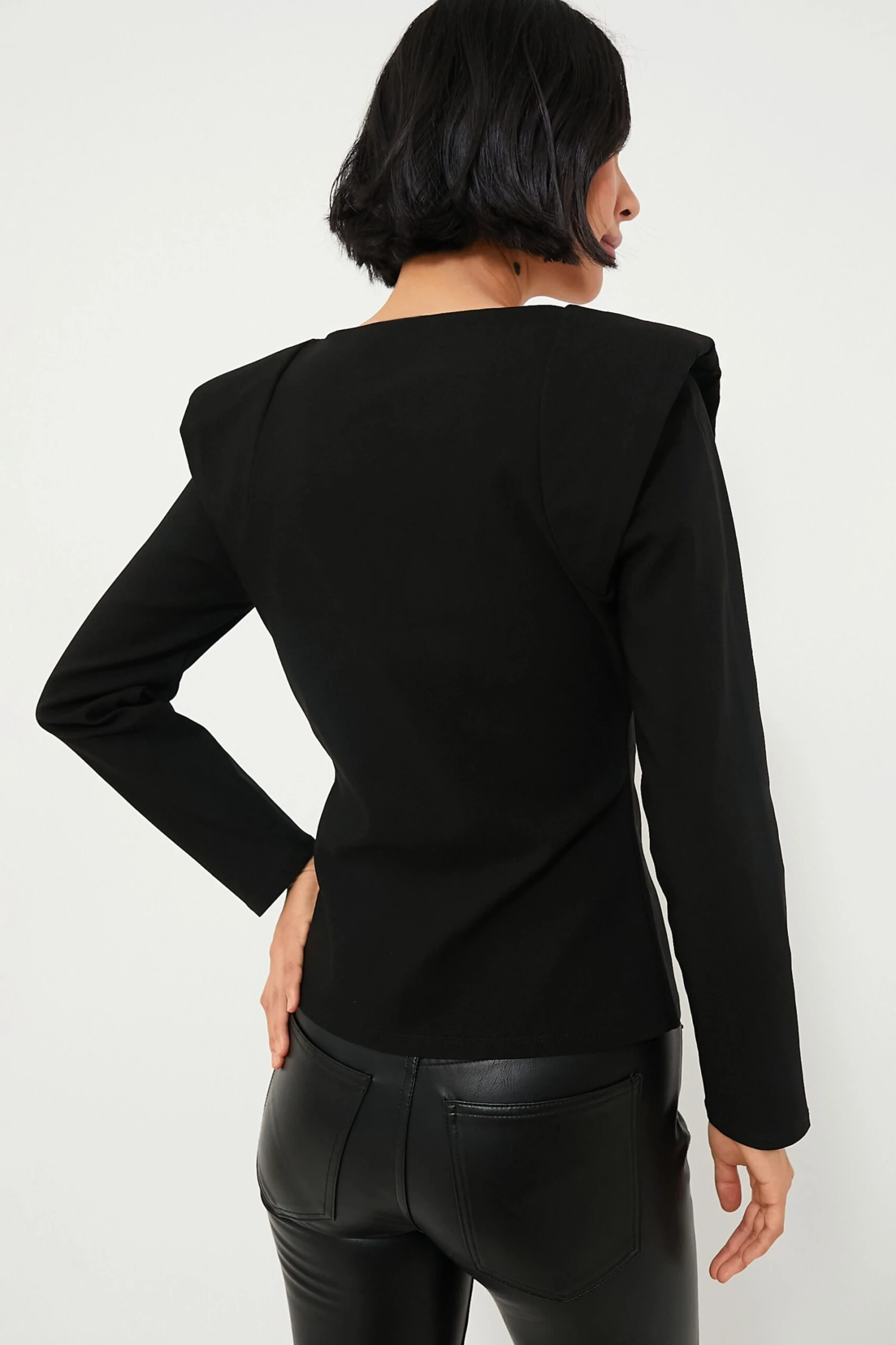 Black Long Sleeve Hepburn Blouse 6 Black Long Sleeve Hepburn Blouse - Image 4